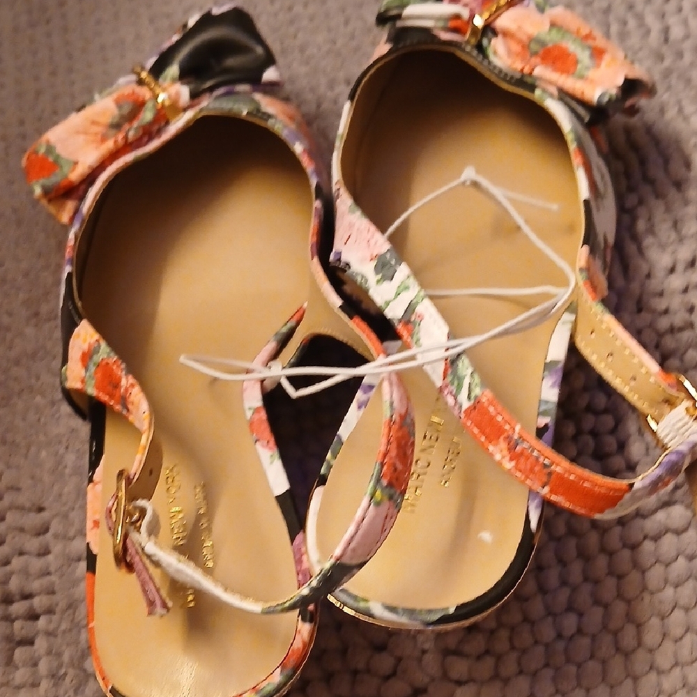 Marc New York Floral Slingback Heels - Picture 2 of 4